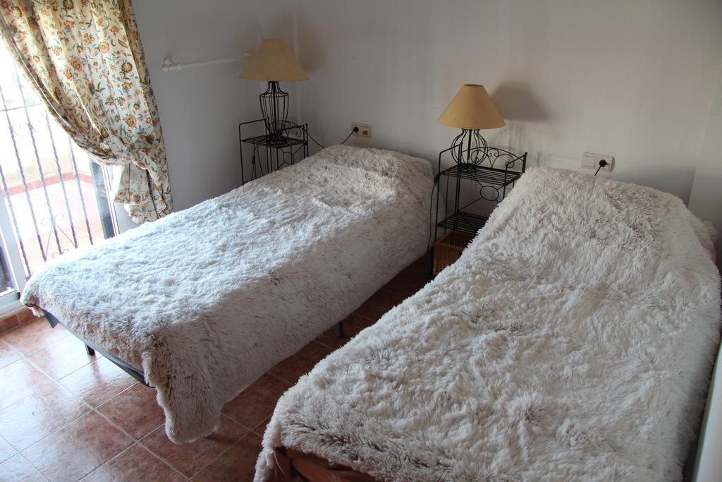 טורבייחה Holiday Home Torre De Pisa חדר תמונה