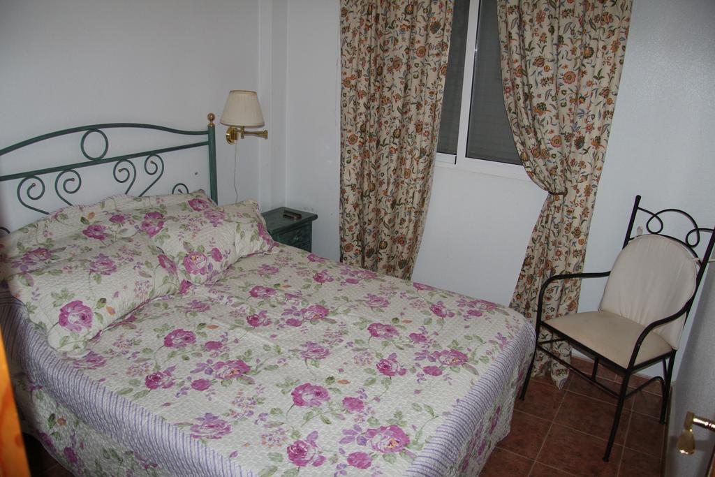 טורבייחה Holiday Home Torre De Pisa חדר תמונה
